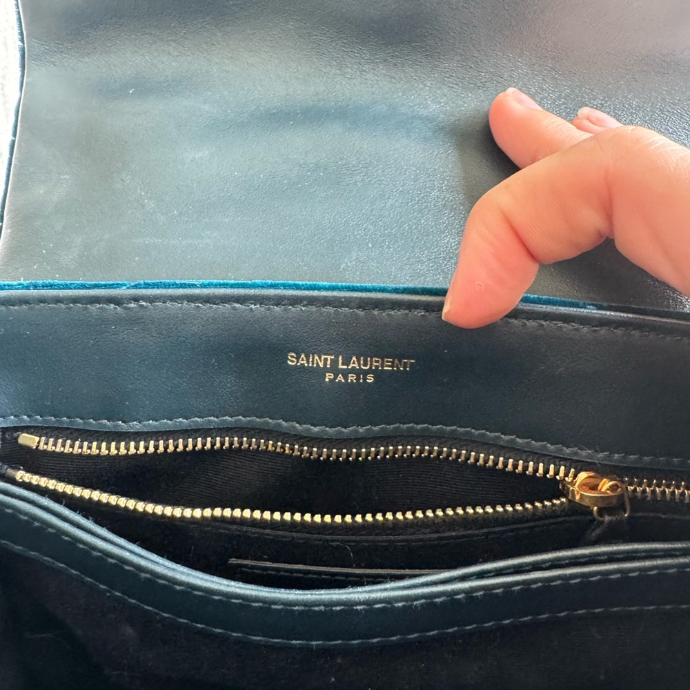 Authentic Saint Laurent YSL Velvet Lou Lou bag - Picture 10 of 11